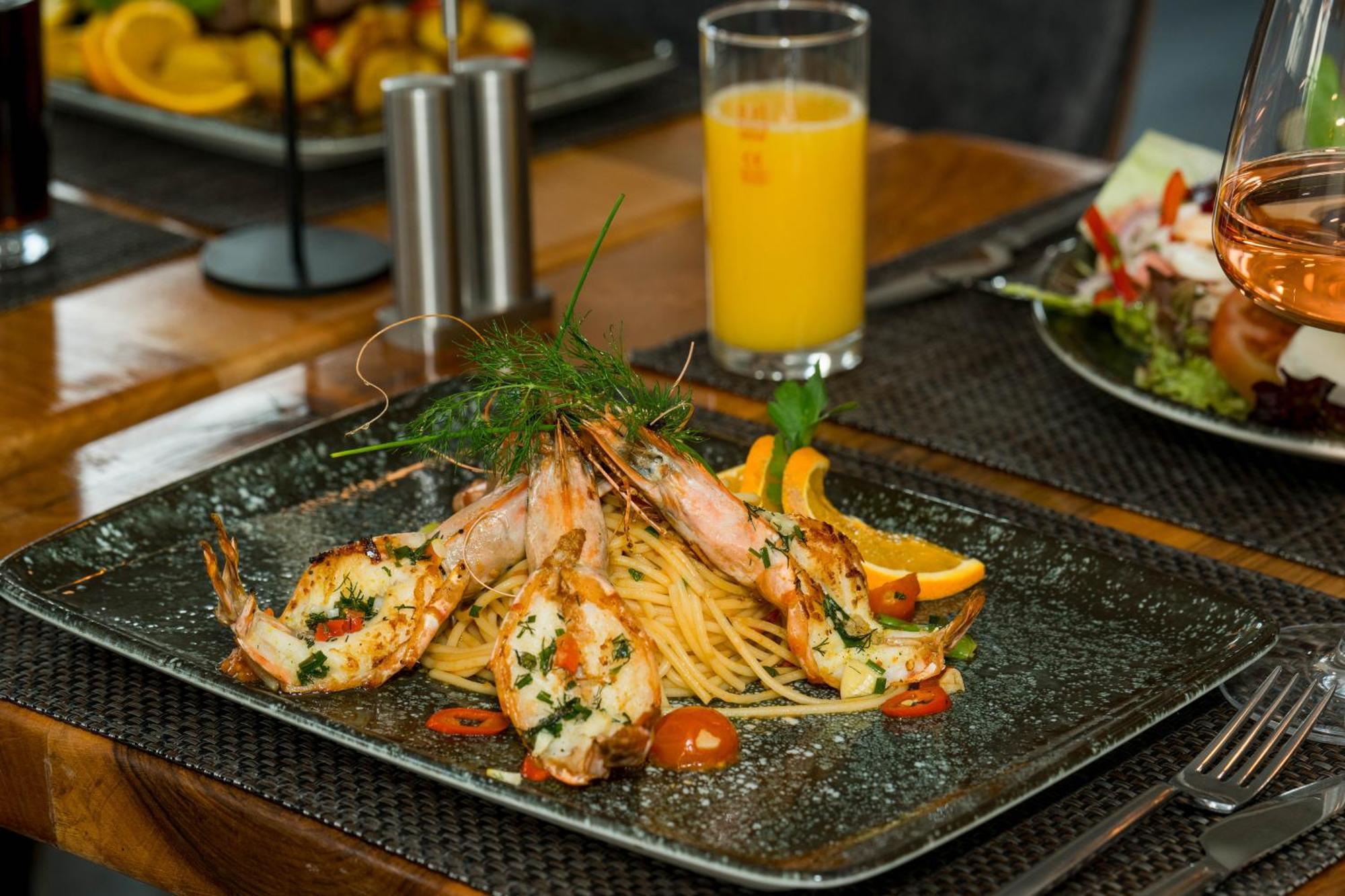 Roca Restaurant Und Hotel Bommersheim Eksteriør bilde