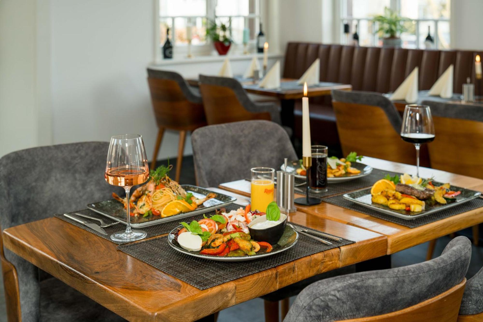 Roca Restaurant Und Hotel Bommersheim Eksteriør bilde