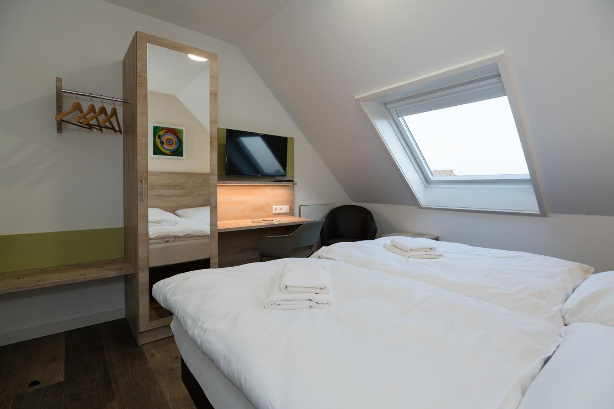 Roca Restaurant Und Hotel Bommersheim Eksteriør bilde